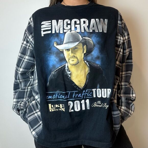 Reworked Tim McGraw Luke Bryan Tour Band Tee Full Length Flannel Shirt Top - Picture 4 of 4